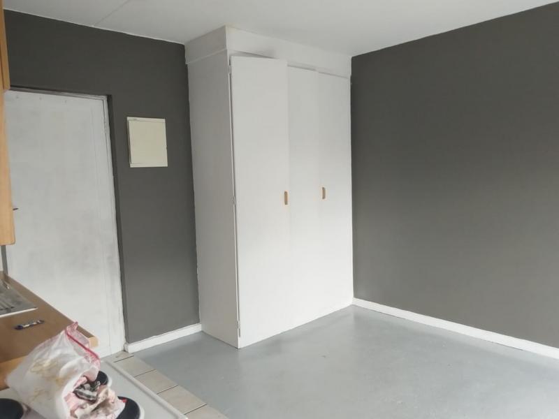 1 Bedroom Property for Sale in Kannoniers Park North West